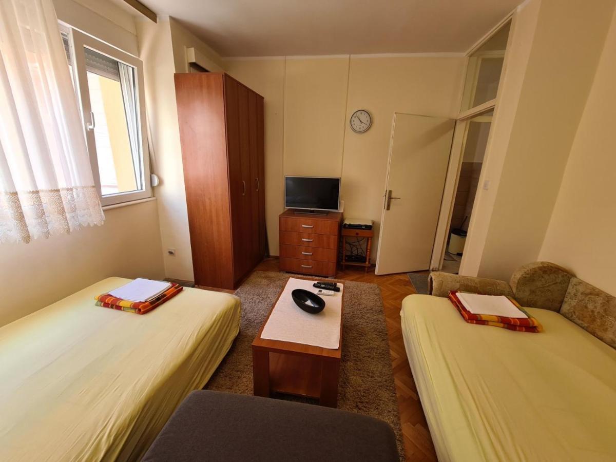 City Centar Apartment 蒂瓦特 外观 照片